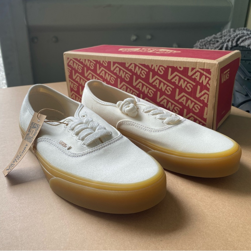 Vans eco Theory